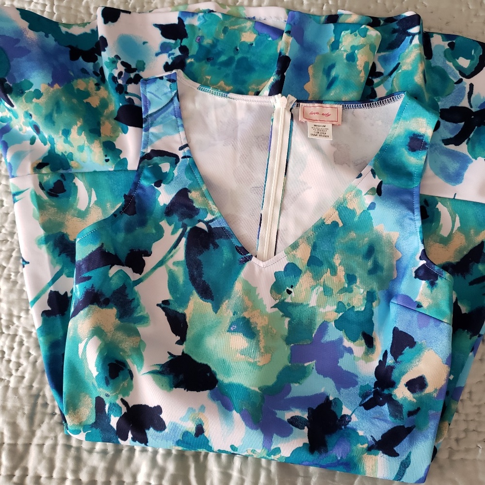 NEW Love...Ady Floral Print Flounce Hem Dress Sz M - Picture 3 of 6